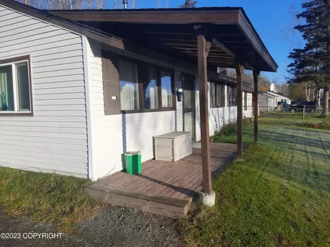 1808 Twining Dr, Anchorage, AK 99504 photo 13