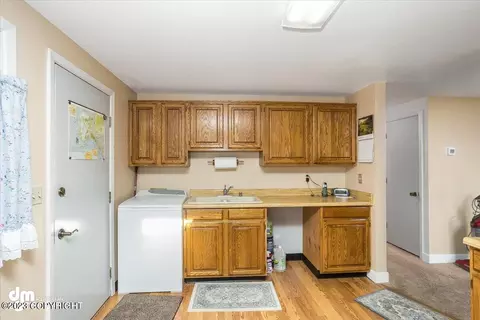 1808 Twining Dr, Anchorage, AK 99504 photo 16