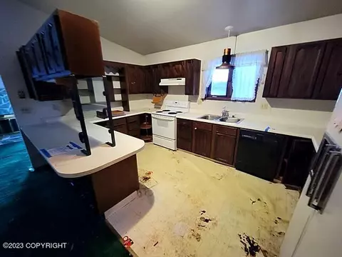3161 Amber Bay Loop, Anchorage, AK 99518 photo 3