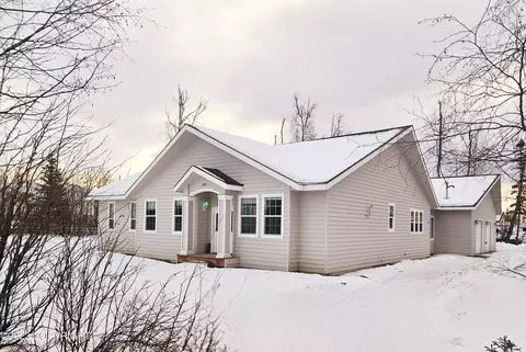 7690 W Richard Lee Cir, Wasilla, AK 99654