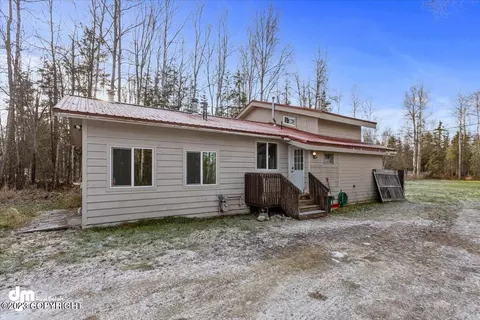 18306 Birchtree St, Chugiak, AK 99567 photo 29