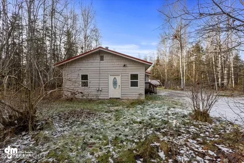 18306 Birchtree St, Chugiak, AK 99567 photo 27