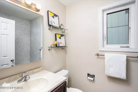4181 E 20th Ave # C16, Anchorage, AK 99508 photo 19