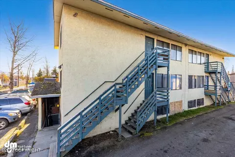 315 N Bunn St, Anchorage, AK 99508
