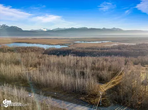 130 E Fairview Loop, Wasilla, AK 99654 photo 3