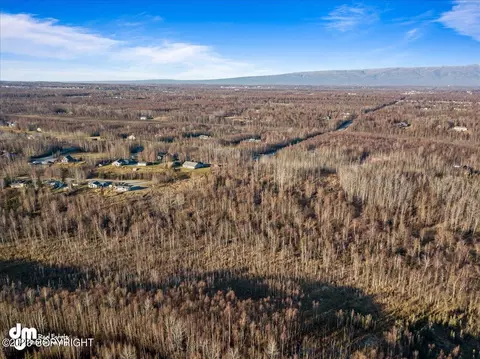 140 E Fairview Loop, Wasilla, AK 99654 photo 6