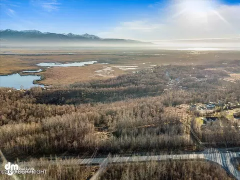 140 E Fairview Loop, Wasilla, AK 99654 photo 2