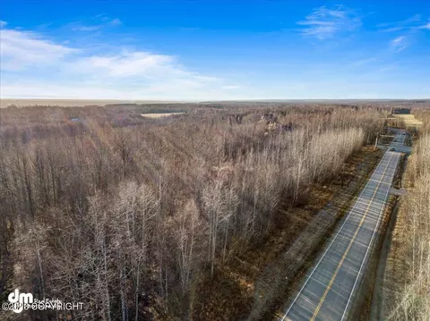 140 E Fairview Loop, Wasilla, AK 99654 photo 9