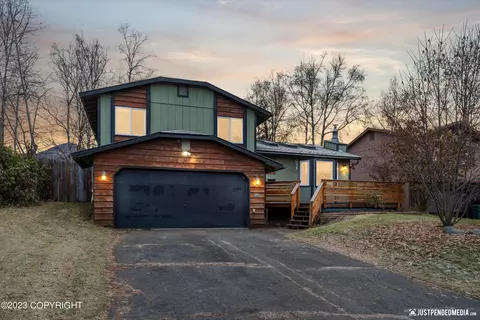 12235 Keystone Pl, Eagle River, AK 99577