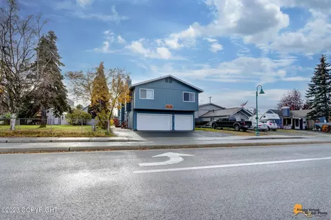 318 E 9th Ave, Anchorage, AK 99501 photo 2