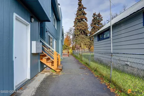 318 E 9th Ave, Anchorage, AK 99501 photo 4