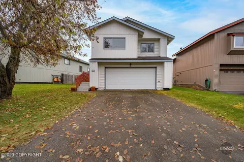 4770 Pine Valley Ct, Anchorage, AK 99508 photo 1