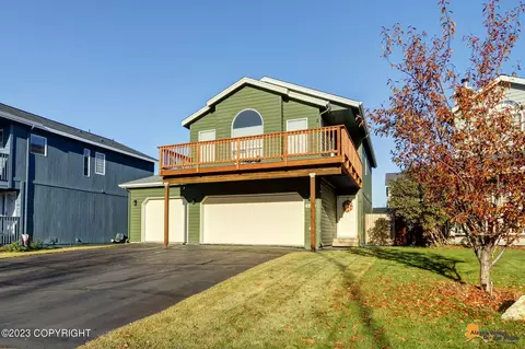 2125 Hanning Bay Cir, Anchorage, AK 99515