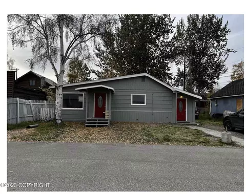 107 8th, Fairbanks, AK 99701