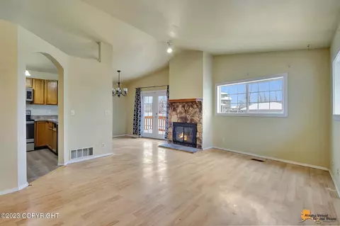 4161 Mclean Pl, Anchorage, AK 99504 photo 2