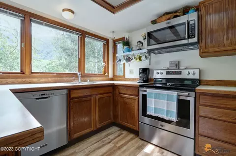 18730 Mills Bay Dr, Eagle River, AK 99577 photo 16