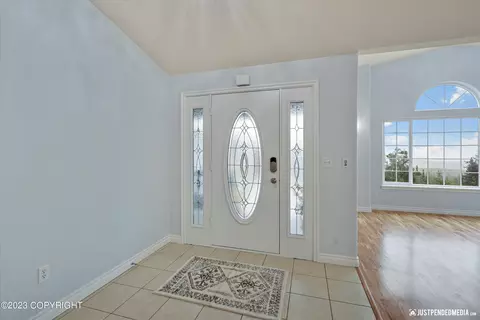 10449 Stewart Dr, Eagle River, AK 99577 photo 5