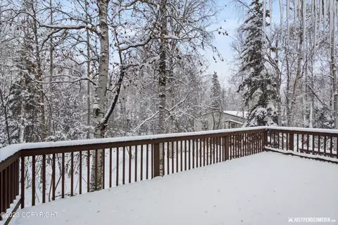 11112 Mausel St, Eagle River, AK 99577 photo 23