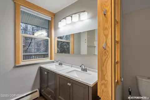 11112 Mausel St, Eagle River, AK 99577 photo 15