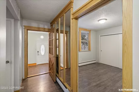11112 Mausel St, Eagle River, AK 99577 photo 4