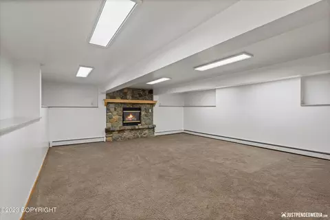 11112 Mausel St, Eagle River, AK 99577 photo 21