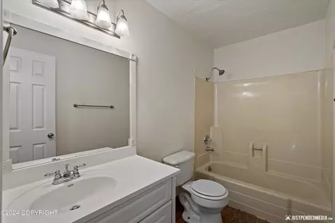 11102 Aurora St, Eagle River, AK 99577 photo 28