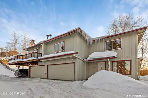 11102 Aurora St, Eagle River, AK 99577