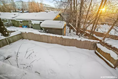 11102 Aurora St, Eagle River, AK 99577 photo 33