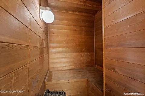 11102 Aurora St, Eagle River, AK 99577 photo 16