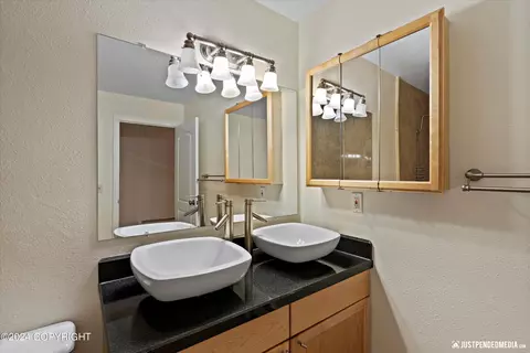 11102 Aurora St, Eagle River, AK 99577 photo 24