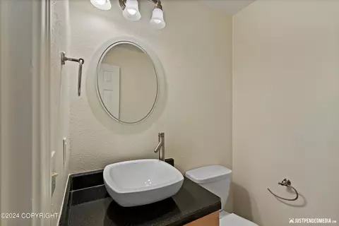 11102 Aurora St, Eagle River, AK 99577 photo 15