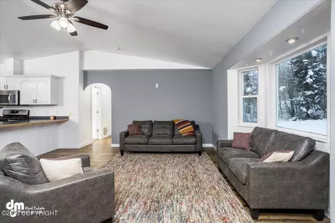 10081 E Ortner Loop, Palmer, AK 99645 photo 8