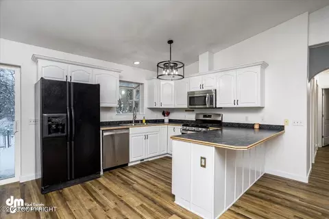 10081 E Ortner Loop, Palmer, AK 99645 photo 17