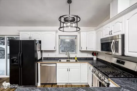10081 E Ortner Loop, Palmer, AK 99645 photo 18