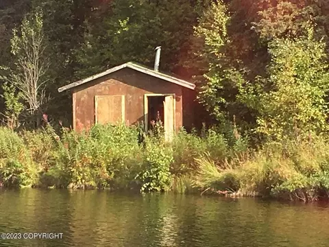 Tract F Otter Lake, Skwentna, AK 99667