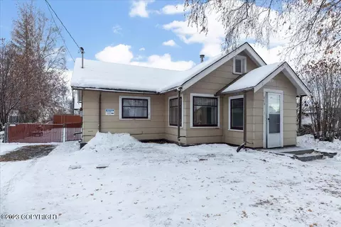 313 Minnie St, Fairbanks, AK 99701
