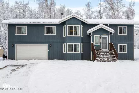 4708 S Sailors Loop, Wasilla, AK 99623