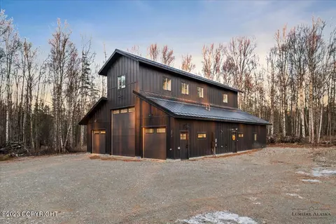 4274 E Harman Loop, Wasilla, AK 99654