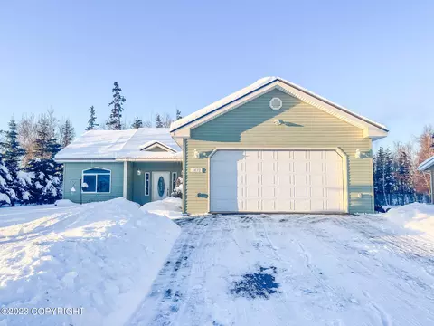 1470 S Center Point Dr, Wasilla, AK 99654
