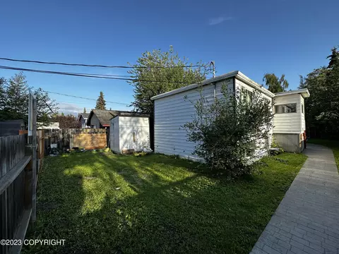 1027 E 11th Ave, Anchorage, AK 99501 photo 4