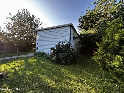 1027 E 11th Ave, Anchorage, AK 99501 photo 22