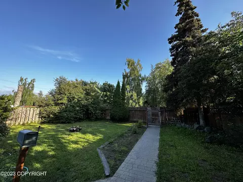 1027 E 11th Ave, Anchorage, AK 99501 photo 3
