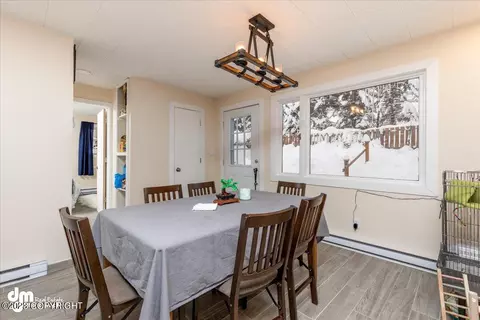 2406 E 27th Ave, Anchorage, AK 99508 photo 8