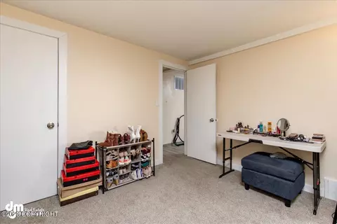 2406 E 27th Ave, Anchorage, AK 99508 photo 17