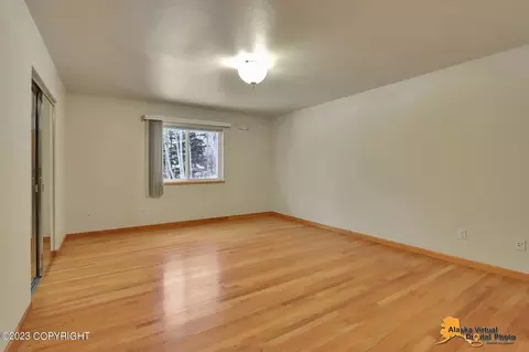 18133 Mendenhall St, Eagle River, AK 99577 photo 6