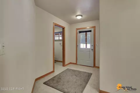 18133 Mendenhall St, Eagle River, AK 99577 photo 4