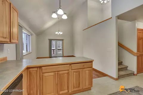 18133 Mendenhall St, Eagle River, AK 99577 photo 15
