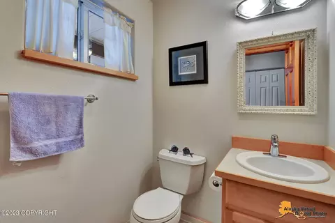 18133 Mendenhall St, Eagle River, AK 99577 photo 34