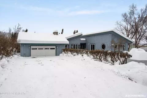 8020 Cox Dr, Anchorage, AK 99516