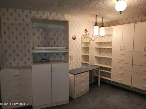3901 Laron Ln, Anchorage, AK 99504 photo 15